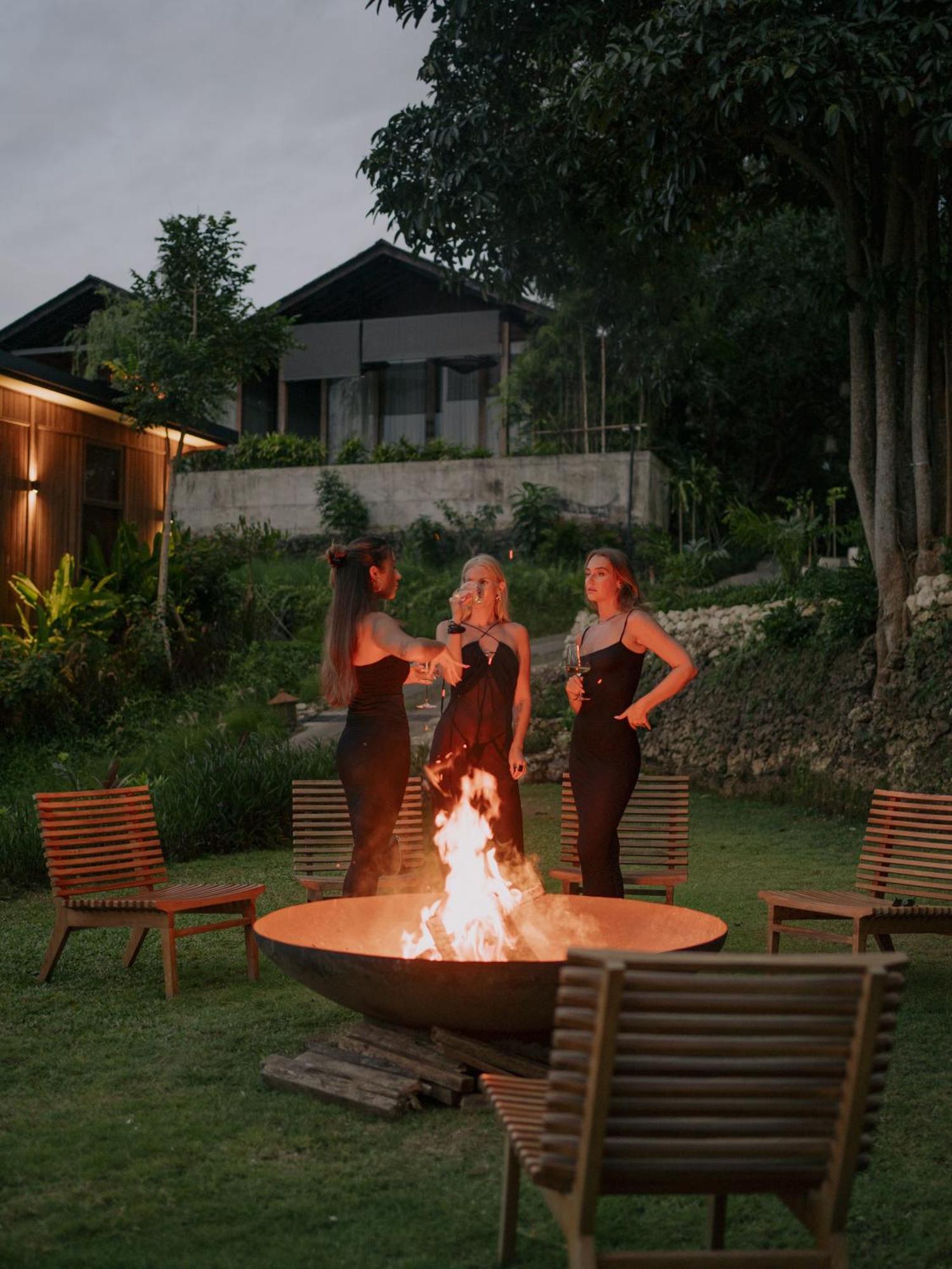 Uluwatu Ocean View Villas By Gruen מראה חיצוני תמונה